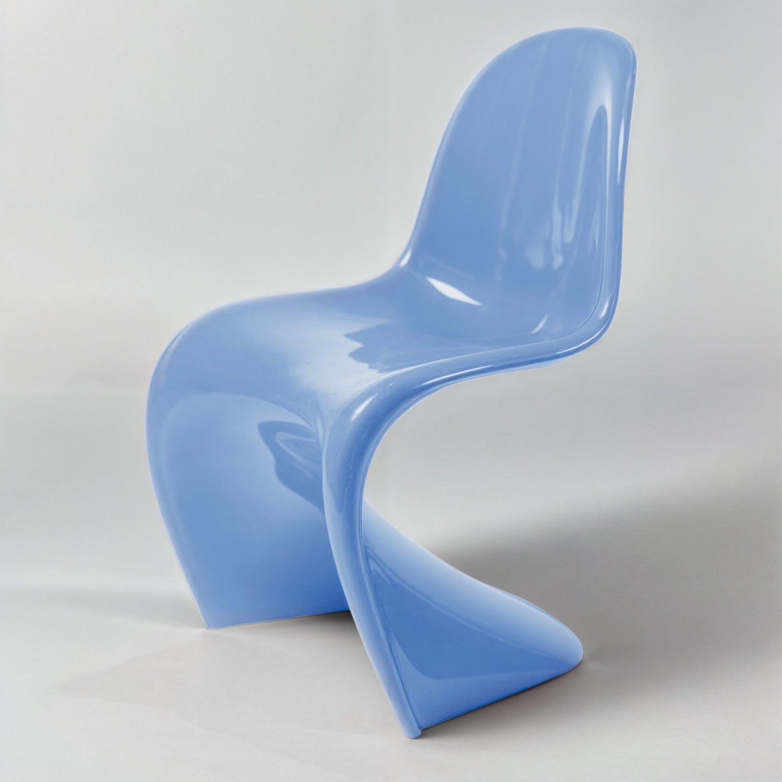 The Modern Chair Blue