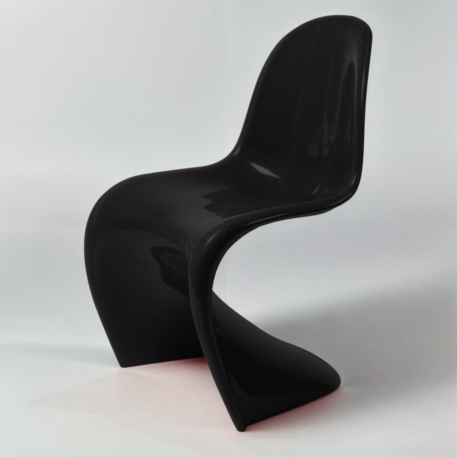 The Modern Chair Black