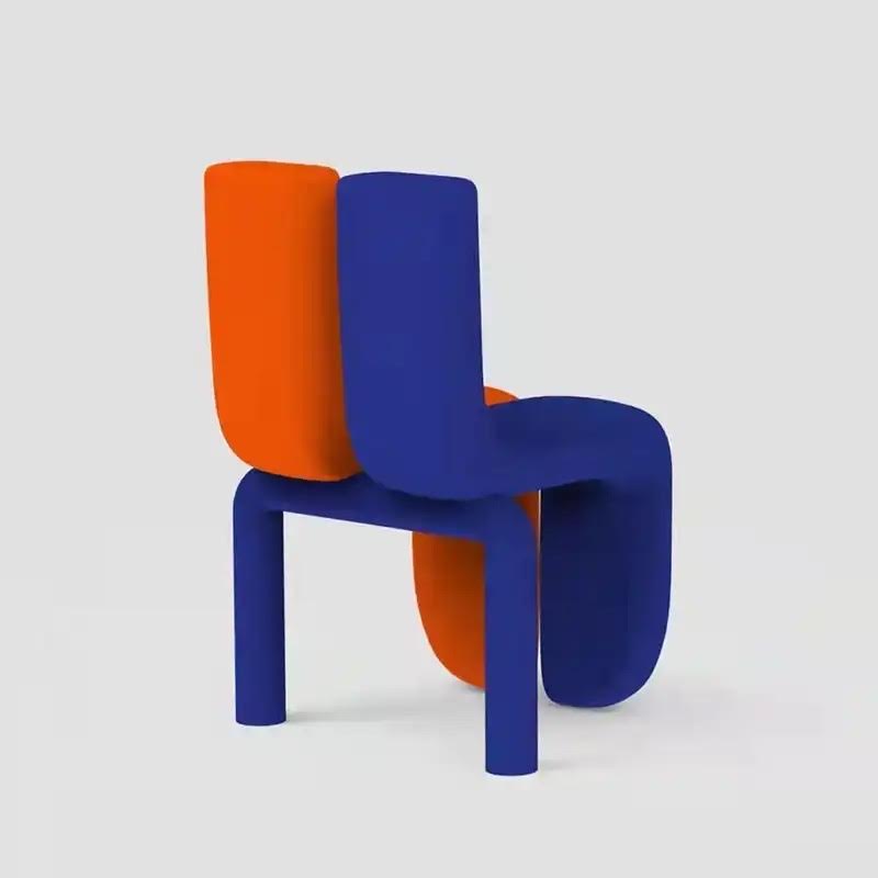 The Tongue Chair