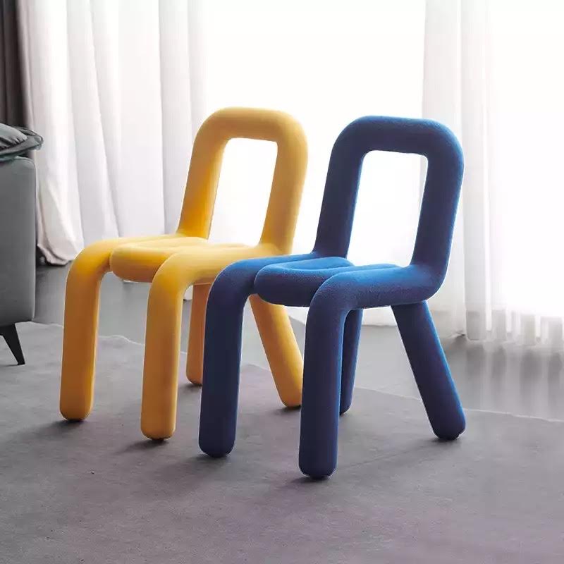 The Contemporary Chair
